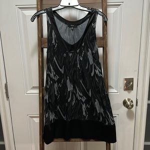 Women’s Express Y2K dress - size small- has pockets- short-black/grey